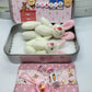 🔥Easter Best Gift 50% OFF-🎁🐇Bunny Easter Plysj mamma og baby kaniner i Pocket Tin: rollespill søsken Gave, påskegave