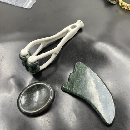 Massasjesett i Naturlig Stein: Skrapebrett, Fingerklemme og Eggformet Massasjeredskap