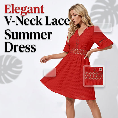 Elegant kjole med V-hals og blondedetaljer
