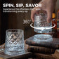 🥃 50% RABATT – 360° roterende whiskeyglass – stabil base – pregede mønstre – premium matvaregodkjent glass – allsidig bruk