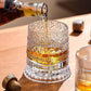 🥃 50% RABATT – 360° roterende whiskeyglass – stabil base – pregede mønstre – premium matvaregodkjent glass – allsidig bruk